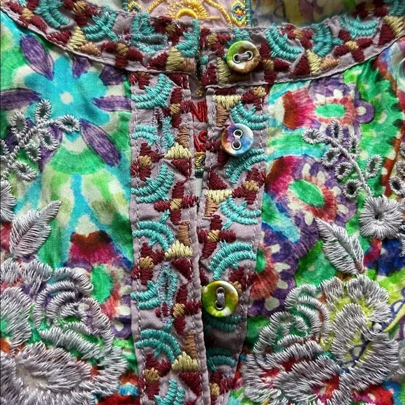 JOHNNY WAS- silk floral LEENA tunic top - Picture 10 of 11